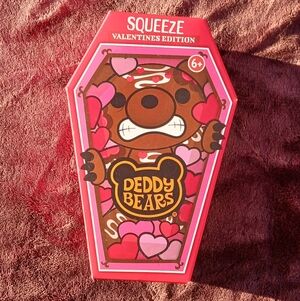 Deddy Bears Squeeze Coffin  Valentines Edition